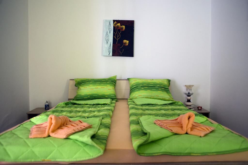 Green Apartment نوفي ساد المظهر الخارجي الصورة
